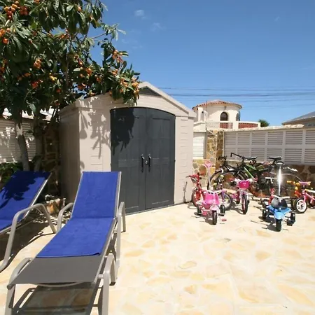In Denia Mit Grill, Gemeinschaftlichem Pool Und Garten Els Poblets