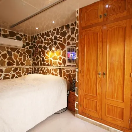 Holiday home In Denia Mit Grill, Gemeinschaftlichem Pool Und Garten